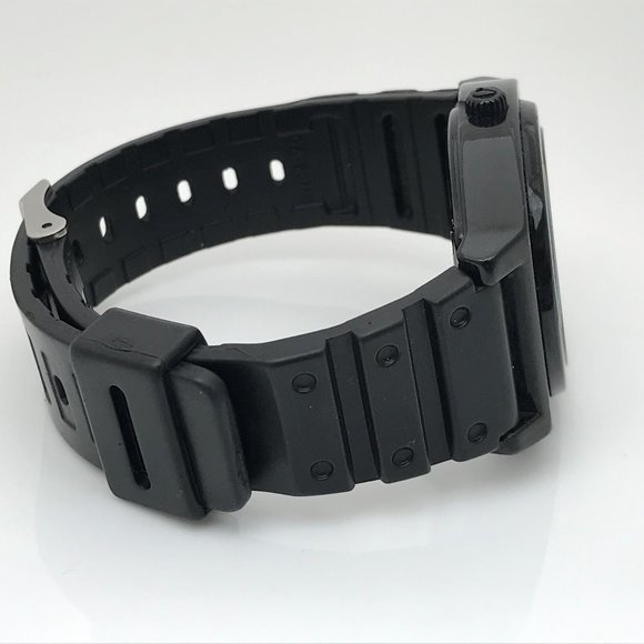 Nixon Minimal Watch Black Sport Analog Men Wrist W - Picture 4 of 13